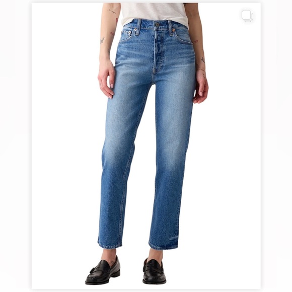 GAP Denim - Gap Classic Blue Straight Leg Women's Jeans